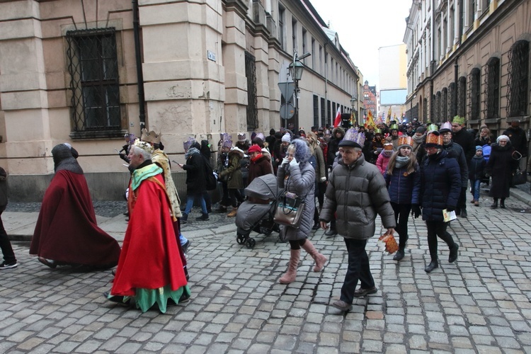 Orszak, książę oraz niedziela