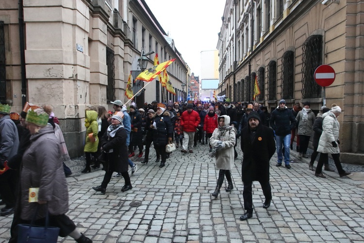 Orszak, książę oraz niedziela