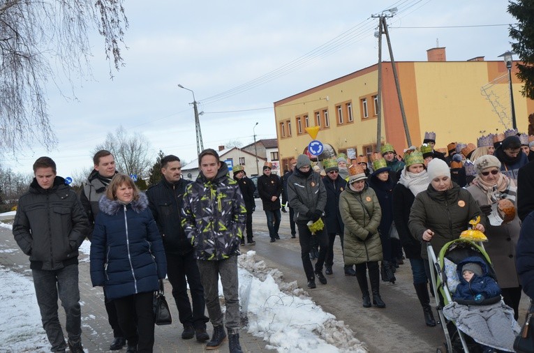 Karniewo. Orszak Trzech Króli