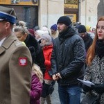 Kłodzko. Szli ze śpiewem na ustach