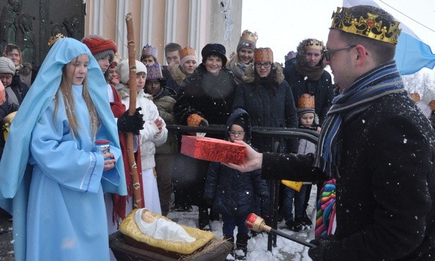 Królewski dar składa wójt gminy Wietrzychowice