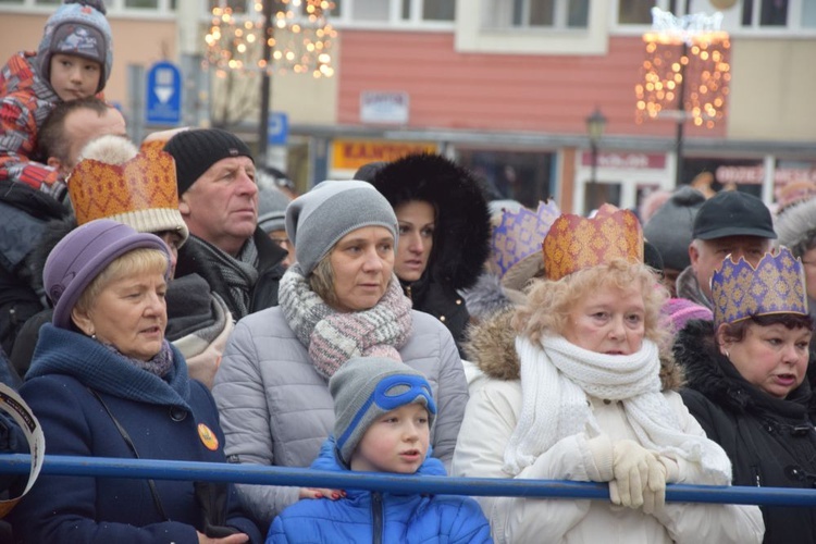 Dzierżoniów. Naprawdę przynieśli złoto, kadzidło i mirrę