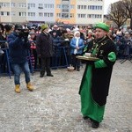 Dzierżoniów. Naprawdę przynieśli złoto, kadzidło i mirrę