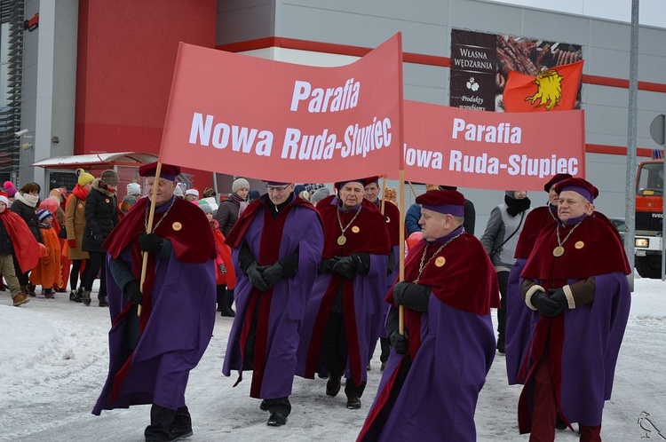 Nowa Ruda-Słupiec. Cała okolica się zeszła