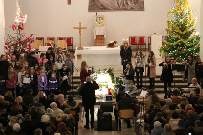 Koncert w parafii Matki Odkupiciela