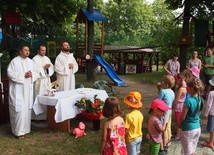 Brat Piotr Hejno (w środku) pochodził z Lublina