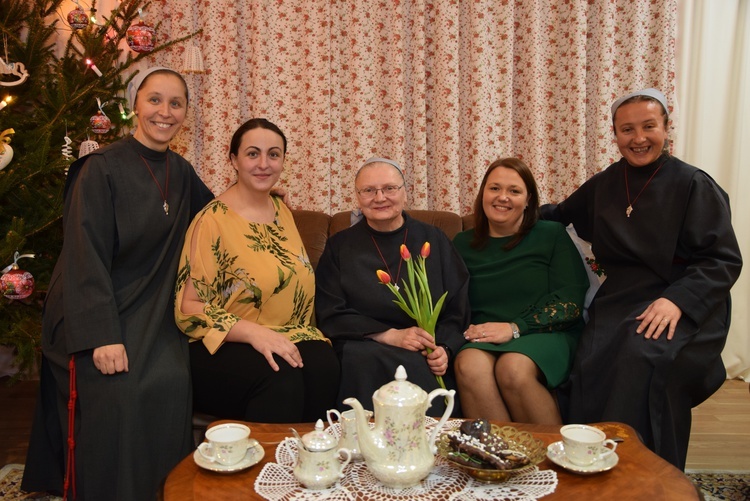 Kolędowanie z babcią i dziadkiem w sochaczewskim przedszkolu