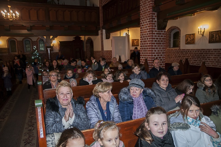 Kolędowanie w Starych Bielicach