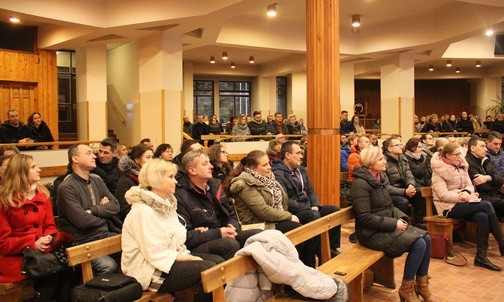 Na pierwsze spotkanie przyszło bardzo dużo małżeństw z różnym stażem związku