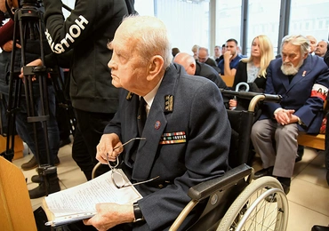 Proces twórcom serialu wytoczył kombatant, kpt Zbigniew Radłowski.