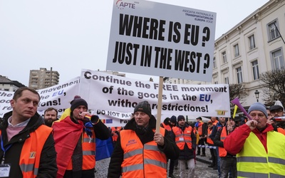 Komisja PE odrzuciła niekorzystne dla Polski propozycje dotyczące przewoźników 