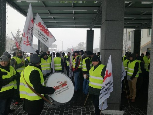 Odwołania i przerwane obrady w JSW