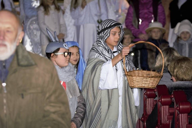 Jasełka w sanktuarium Miłosierdzia Bożego w Świebodzinie