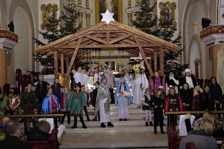 Jasełka w sanktuarium Miłosierdzia Bożego w Świebodzinie