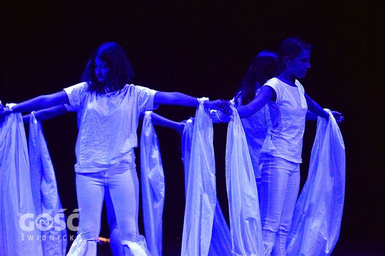 Trzeci dzień Świdnickiego Przeglądu Zespołów Kolędniczych