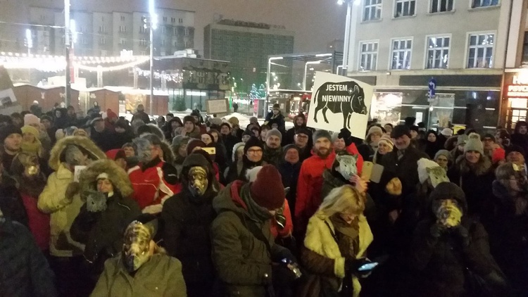 Protest w obronie dzików w Katowicach