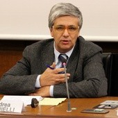 Tornielli: Oczekiwania względem watykańskiego szczytu są wygórowane