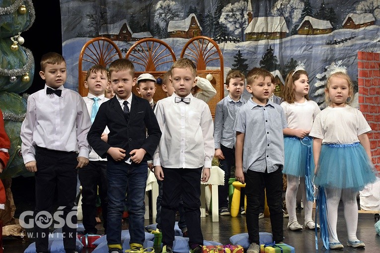 Ostatni dzień Świdnickiego Przeglądu Zespołów Kolędniczych