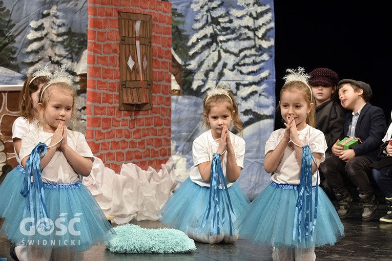 Ostatni dzień Świdnickiego Przeglądu Zespołów Kolędniczych