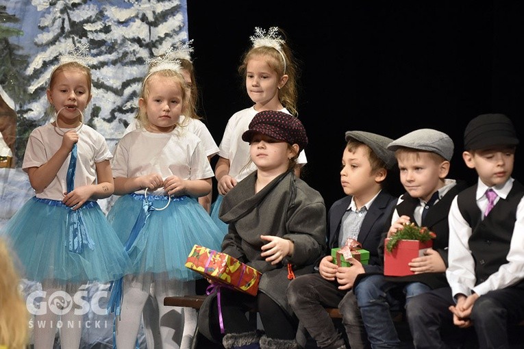 Ostatni dzień Świdnickiego Przeglądu Zespołów Kolędniczych