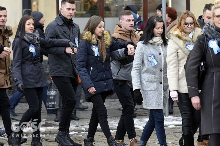 Zatańczyli na świdnickim Rynku po raz piętnasty