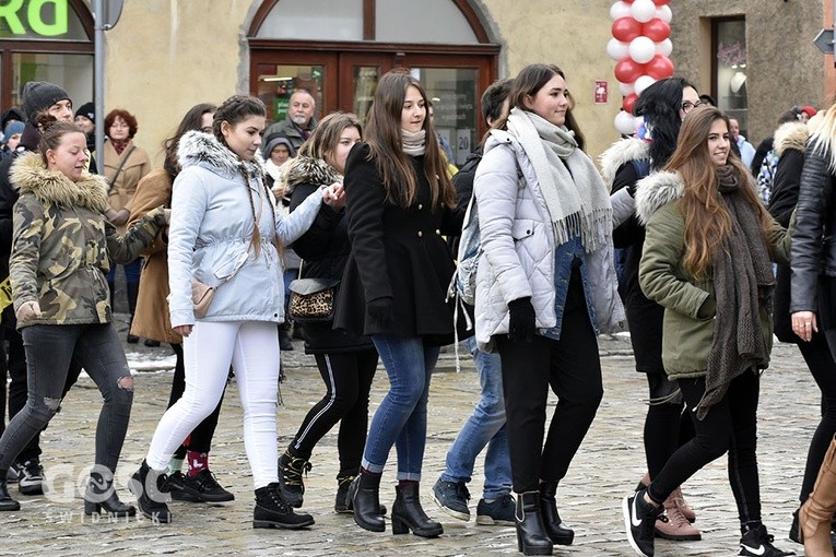 Zatańczyli na świdnickim Rynku po raz piętnasty