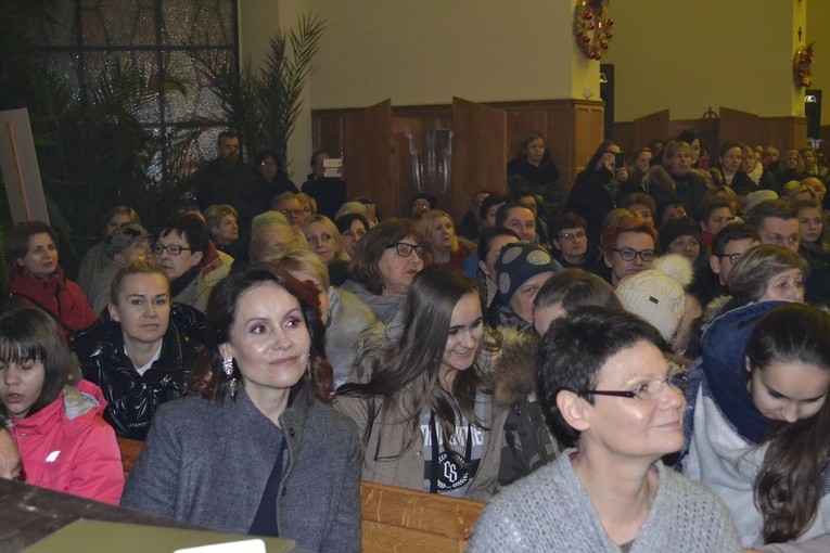 Kolędowanie z Pectus