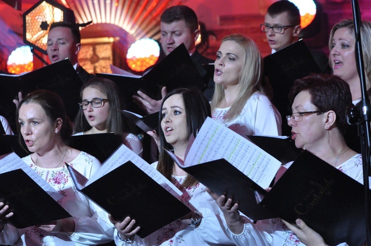 Koncert w Łąkcie