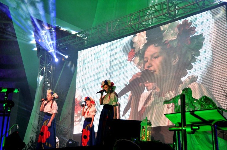 Gala finałowa Międzynarodowego Festiwalu Kolęd i Pastorałek w Będzinie