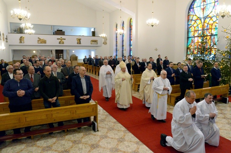 Noworocznemu spotkaniu nadzwyczajnych szafarzy Komunii św. przewodniczył bp Henryk Tomasik