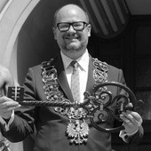 Paweł Adamowicz