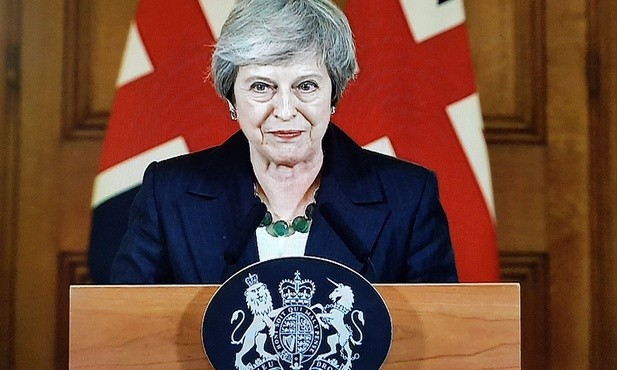 May: Wszyscy posłowie mają obowiązek zrealizowania brexitu