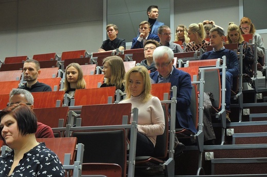 Studenci ATH dla Hospicjum św. Jana Pawła II