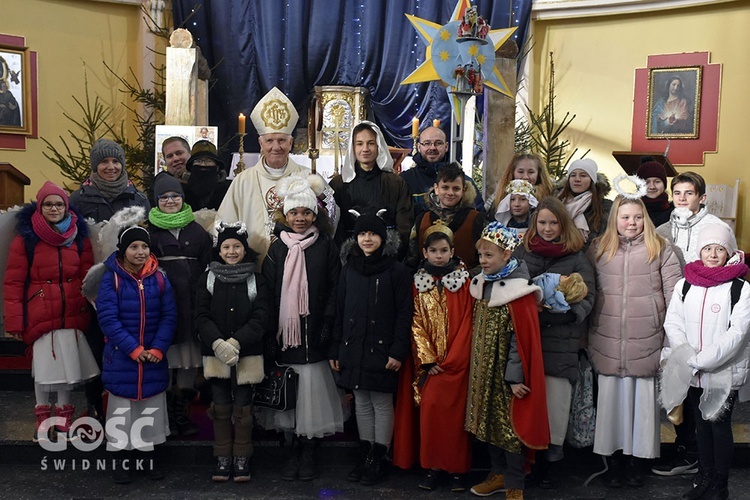 Kolędnicy misyjni w Dzierżoniowie