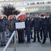 Protest w obronie wolności słowa w Internecie