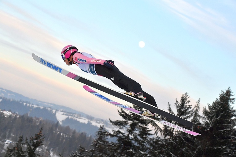 Puchar Świata w skokach narciarskich - konkurs drużynowy 