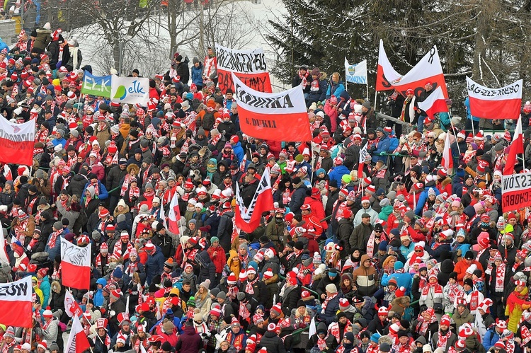 Puchar Świata w skokach narciarskich - konkurs drużynowy 