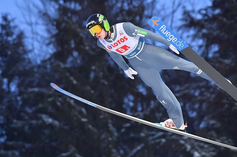 Puchar Świata w skokach narciarskich - konkurs drużynowy 