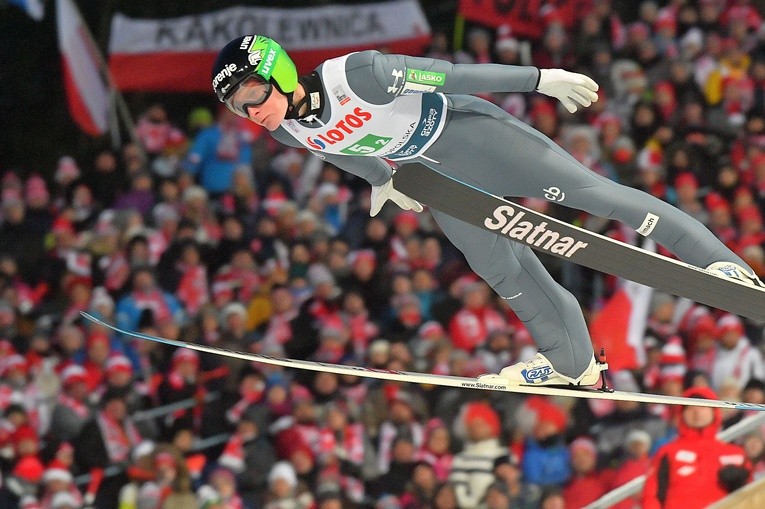 Puchar Świata w skokach narciarskich - konkurs drużynowy 