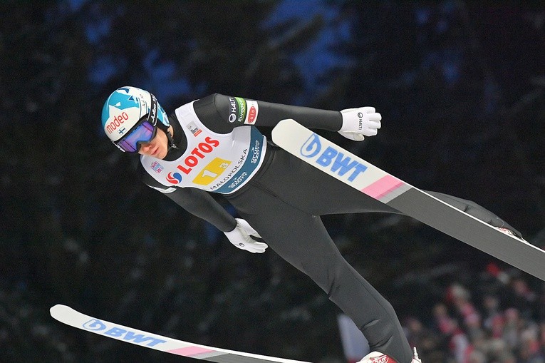 Puchar Świata w skokach narciarskich - konkurs drużynowy 