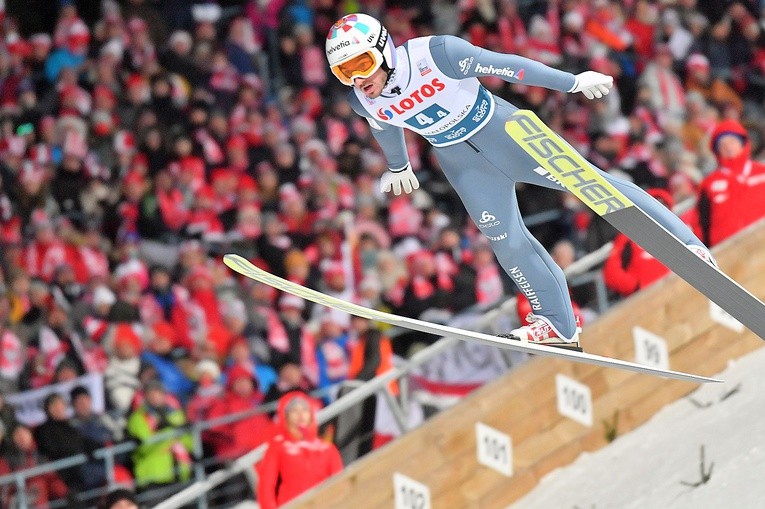 Puchar Świata w skokach narciarskich - konkurs drużynowy 