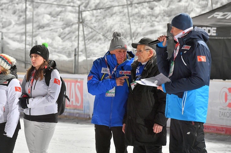 Puchar Świata w skokach narciarskich - konkurs drużynowy 