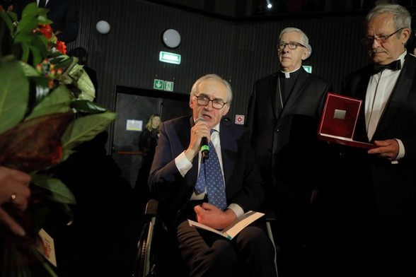 Wyjątkowe wyróżnienie dla prof. Zembali