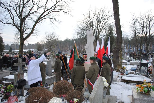 Odsłonięcie pomnika ks. Jana Chryzostoma Miksiewicza. Rudnik nad Sanem