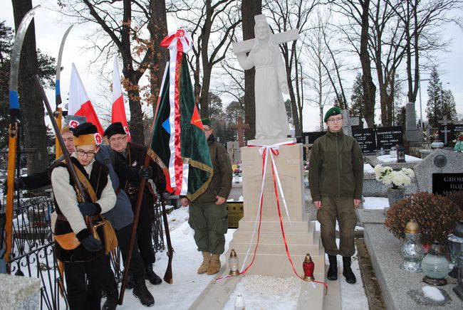 Odsłonięcie pomnika ks. Jana Chryzostoma Miksiewicza. Rudnik nad Sanem