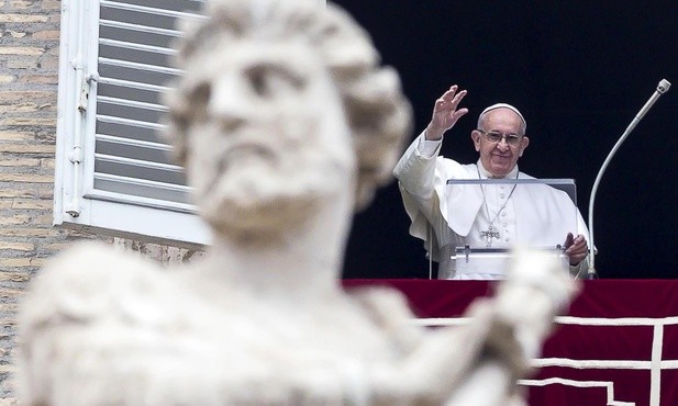 Papież o kolejnych tragediach na Morzu Śródziemnym