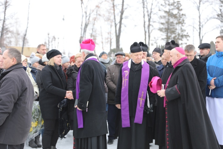 Pogrzeb śp. ks. kan. Zdzisława Zieleźnika w Czechowicach-Dziedzicach