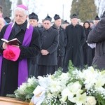 Pogrzeb śp. ks. kan. Zdzisława Zieleźnika w Czechowicach-Dziedzicach