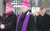 Pogrzeb śp. ks. kan. Zdzisława Zieleźnika w Czechowicach-Dziedzicach