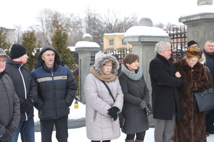 Pogrzeb śp. ks. kan. Zdzisława Zieleźnika w Czechowicach-Dziedzicach